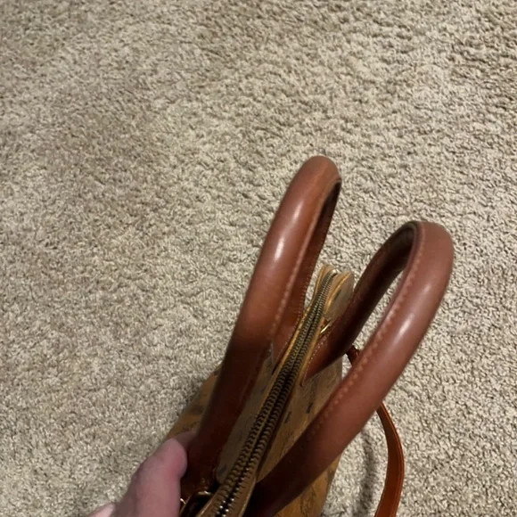 MCM Authentic Alma Visetos Cognac 2 Way Shoulder Bag made in Germany - Picture 7 of 11